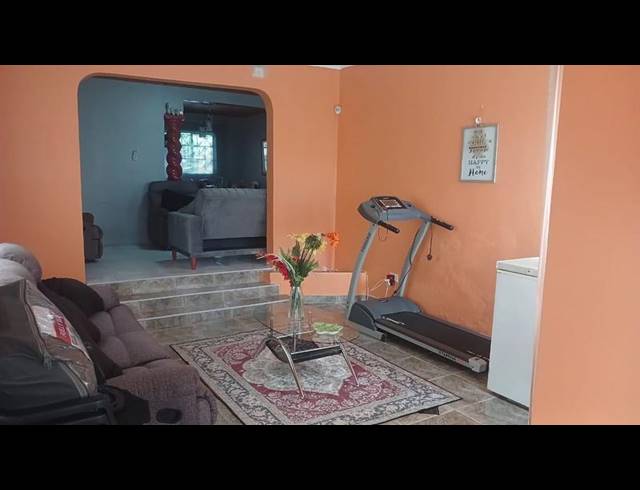 3 BEDROOM HOUSE FOR SALE IN MOORTON